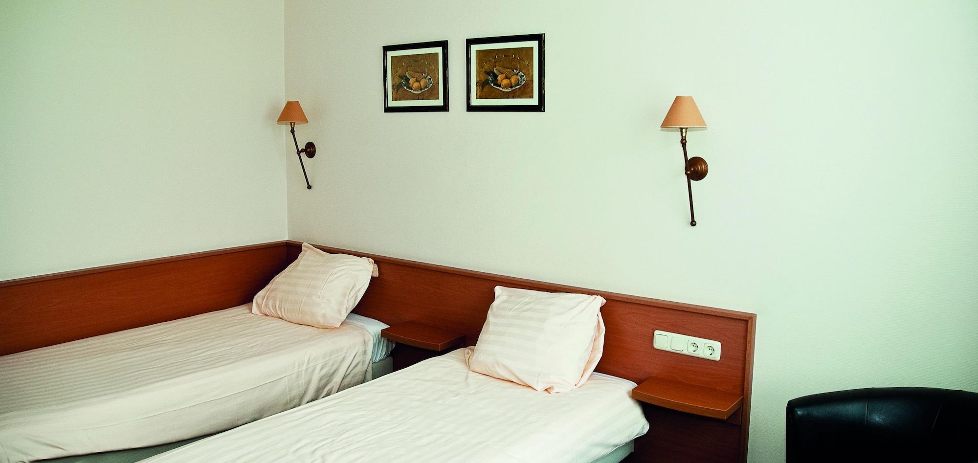 Fletcher Hotel - Restaurant Стенвейк Экстерьер фото