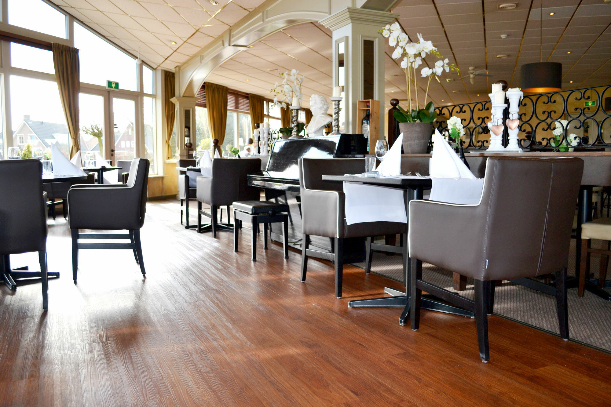 Fletcher Hotel - Restaurant Стенвейк Экстерьер фото